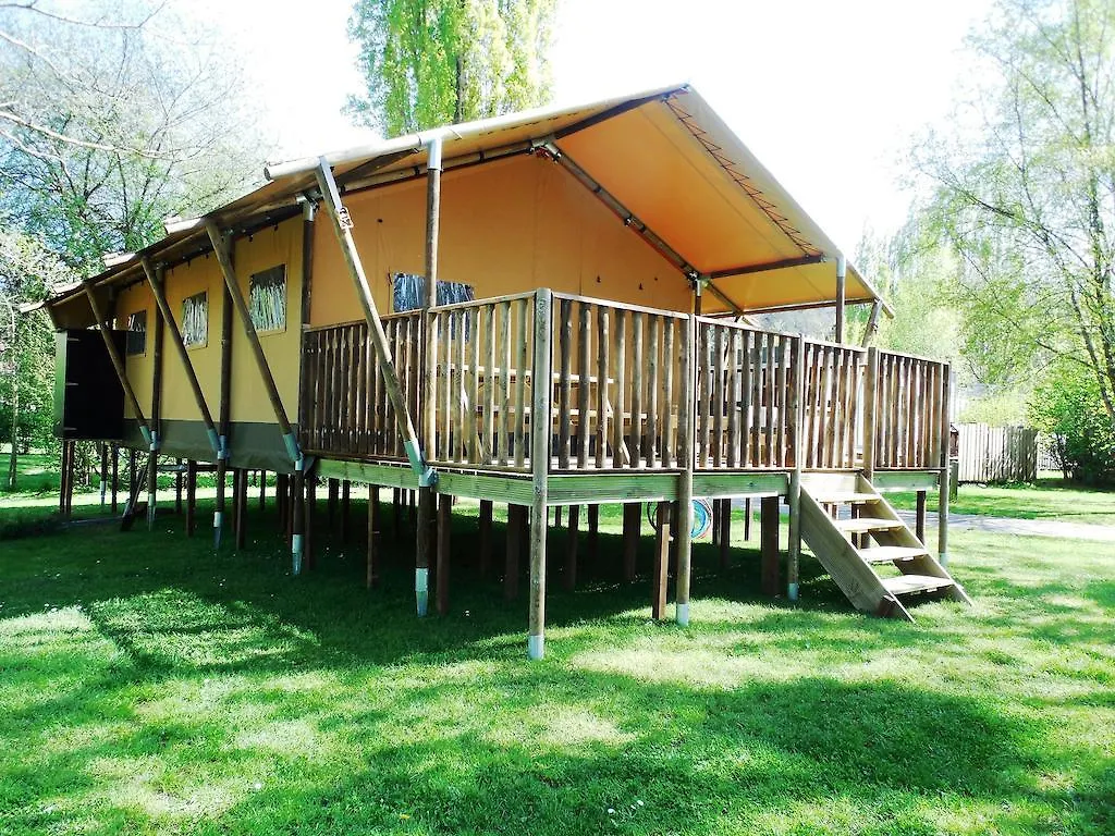 Rives Nature La Gacilly Parque de Campismo