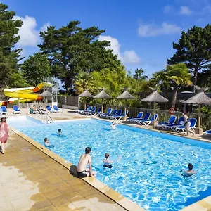 Camping Domaine Residentiel De Plein Air Le Port De La Chaine